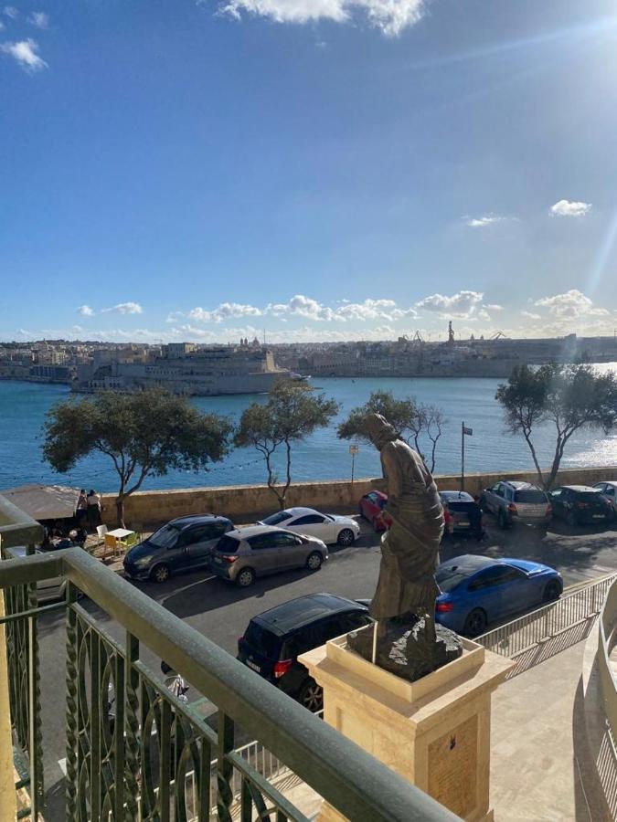 Grand Harbour View Apartman Valletta Kültér fotó