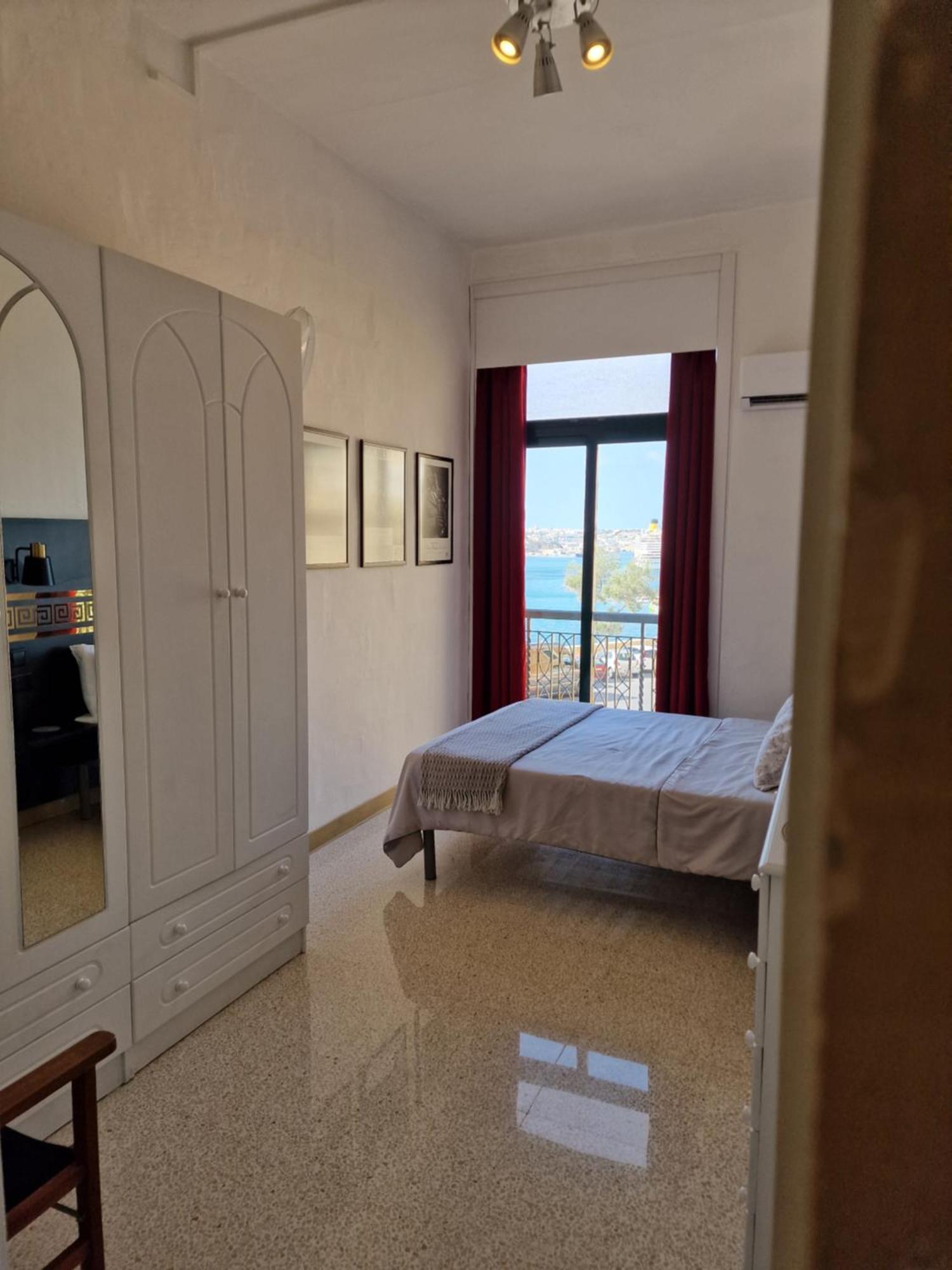 Grand Harbour View Apartman Valletta Kültér fotó